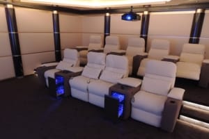 Модульные кресла и диваны реклайнеры «под заказ» Модульные кресла и диваны реклайнеры «под заказ»